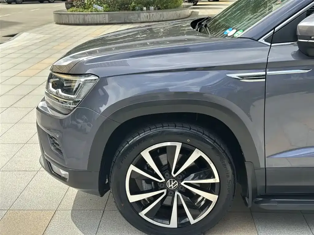 Volkswagen Tharu — фото 4