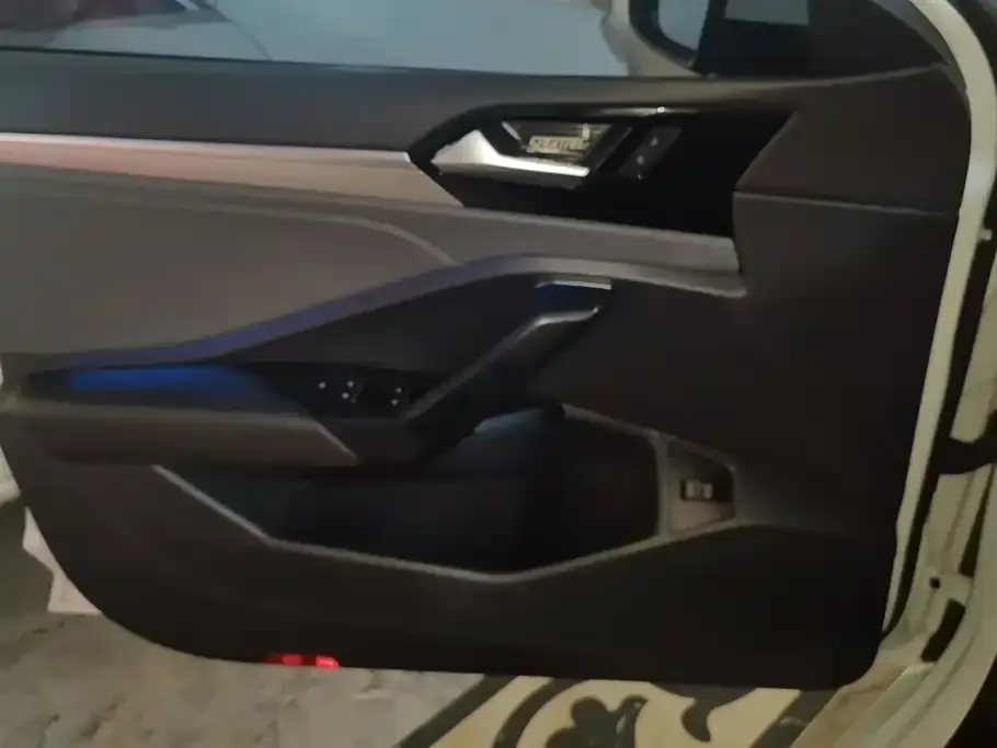 Volkswagen Sagitar 2022 из CN, фото 3