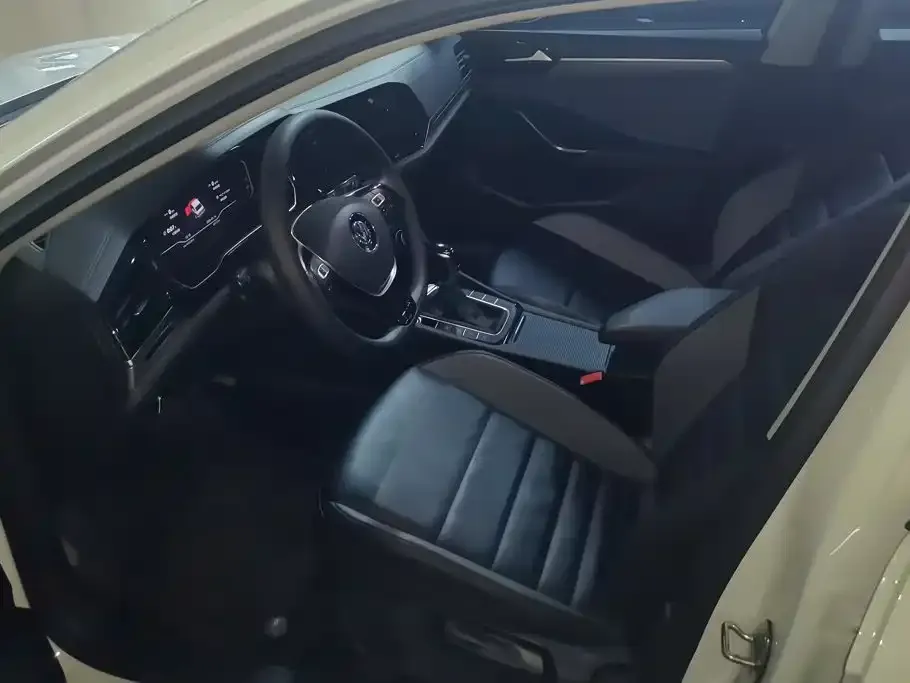 Volkswagen Sagitar 2022 из CN, фото 6
