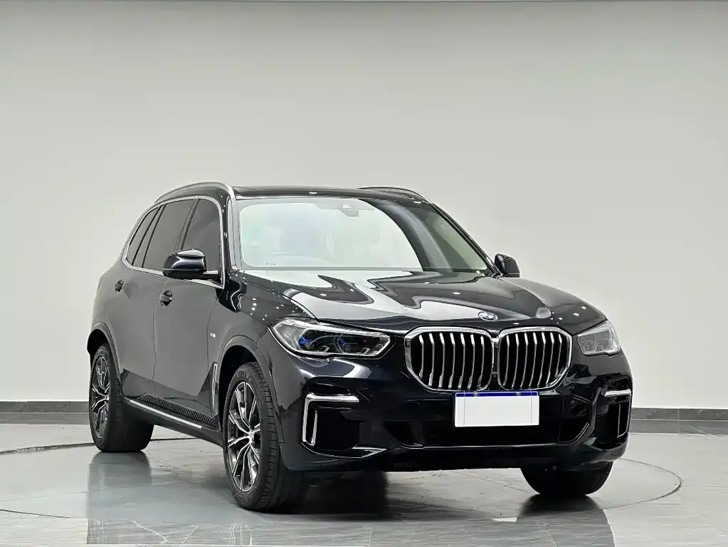 BMW X5 — фото 2