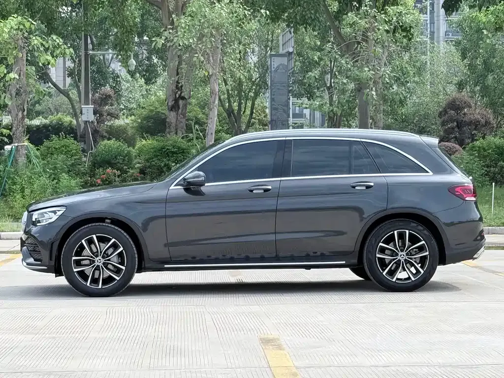 Mercedes-Benz GLC — фото 10
