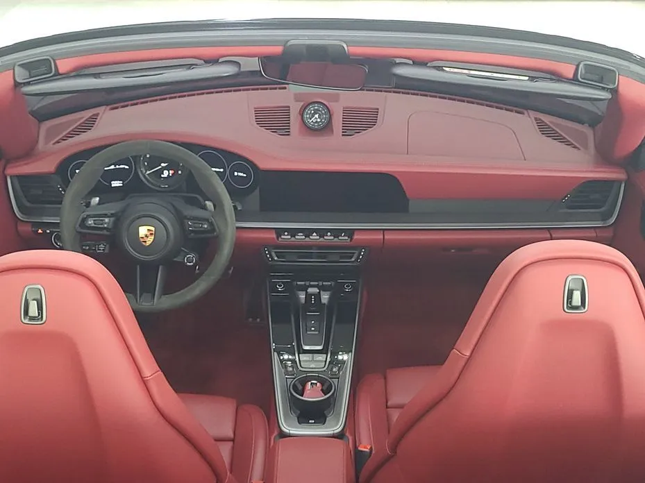 Porsche 911 2023 из KR, фото 8