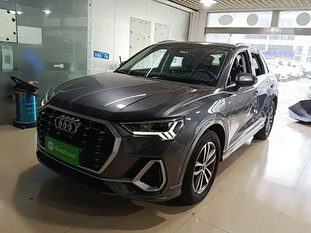 Audi Q3 2021 из CN, фото 9
