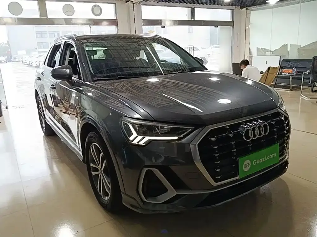 Audi Q3 2021 из CN, фото 2
