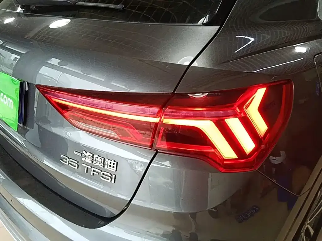 Audi Q3 2021 из CN, фото 6