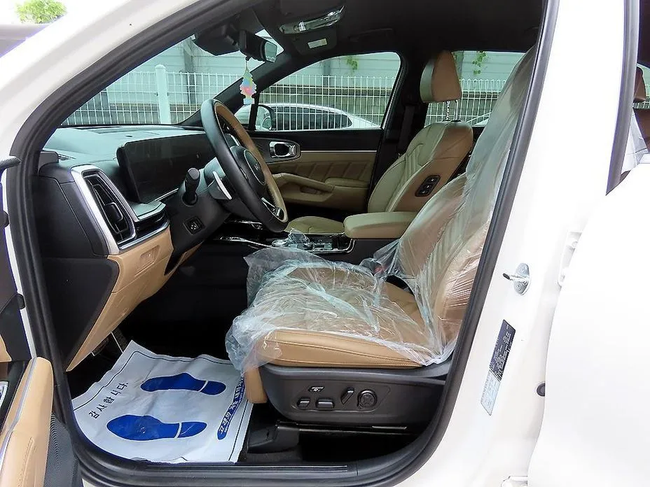 Kia Sorento — фото 5