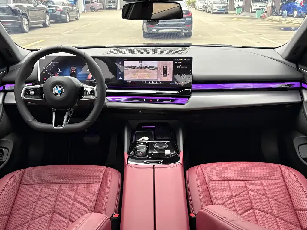 BMW 5 Series — фото 10