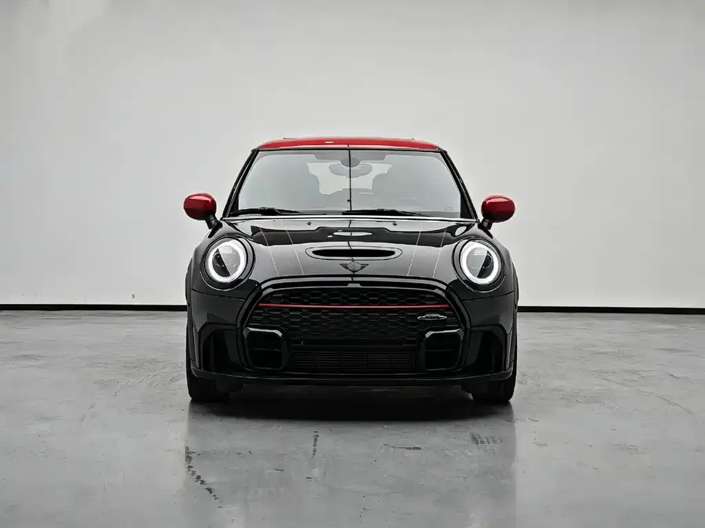 MINI JCW (John Cooper Works) — фото 3