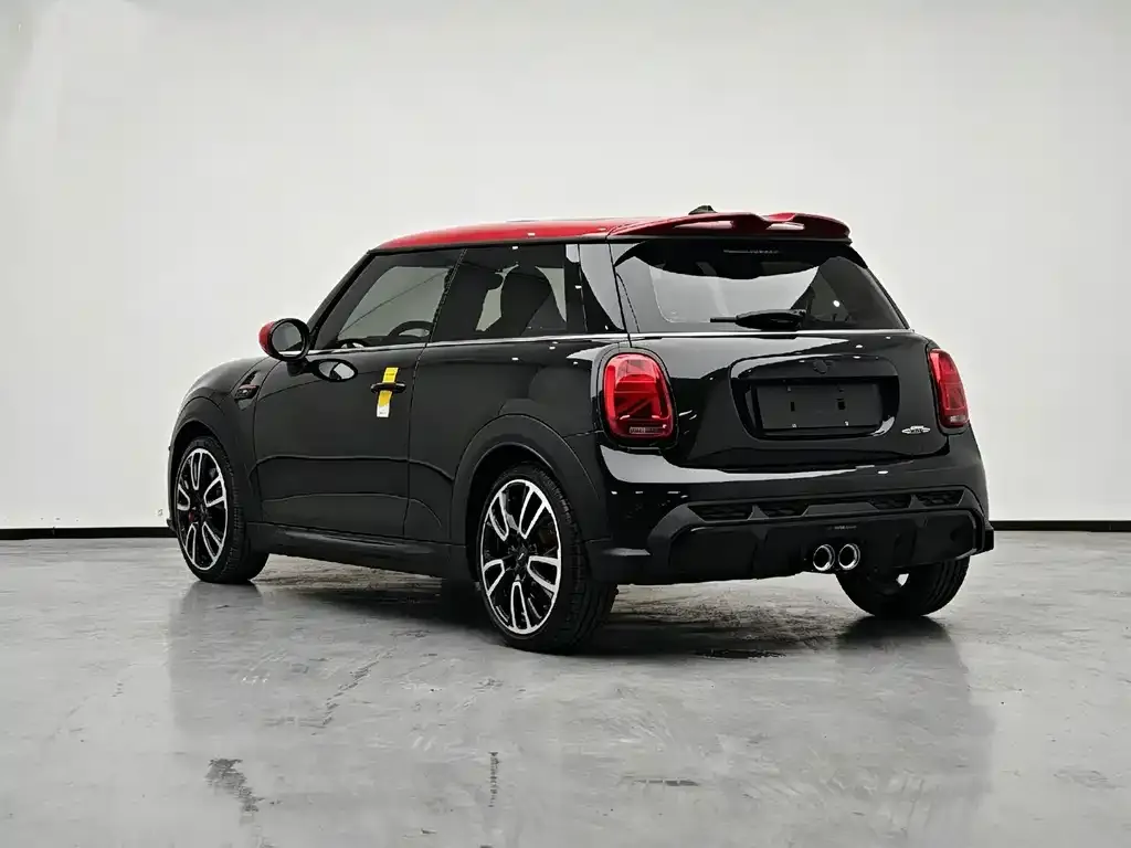 MINI JCW (John Cooper Works) — фото 2