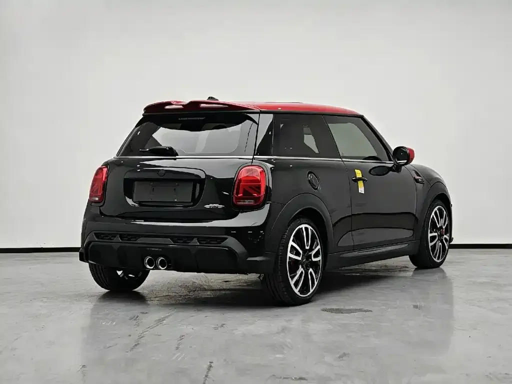 MINI JCW (John Cooper Works) — фото 6