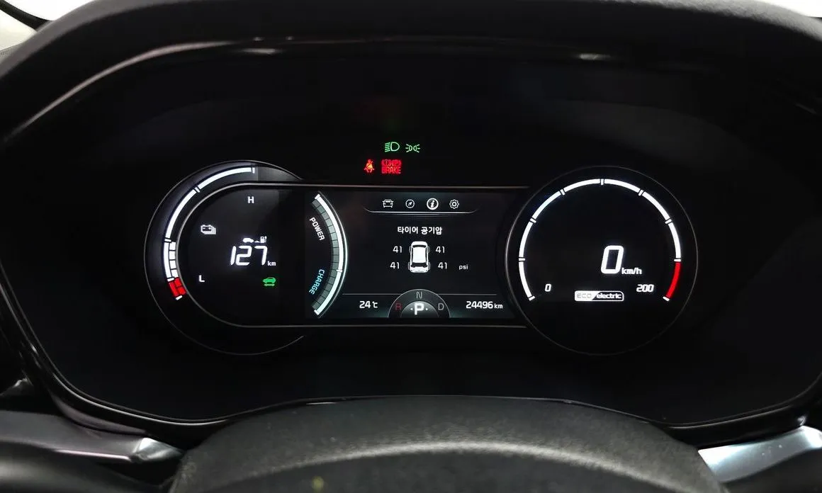 Kia Niro 2023 из KR, фото 9