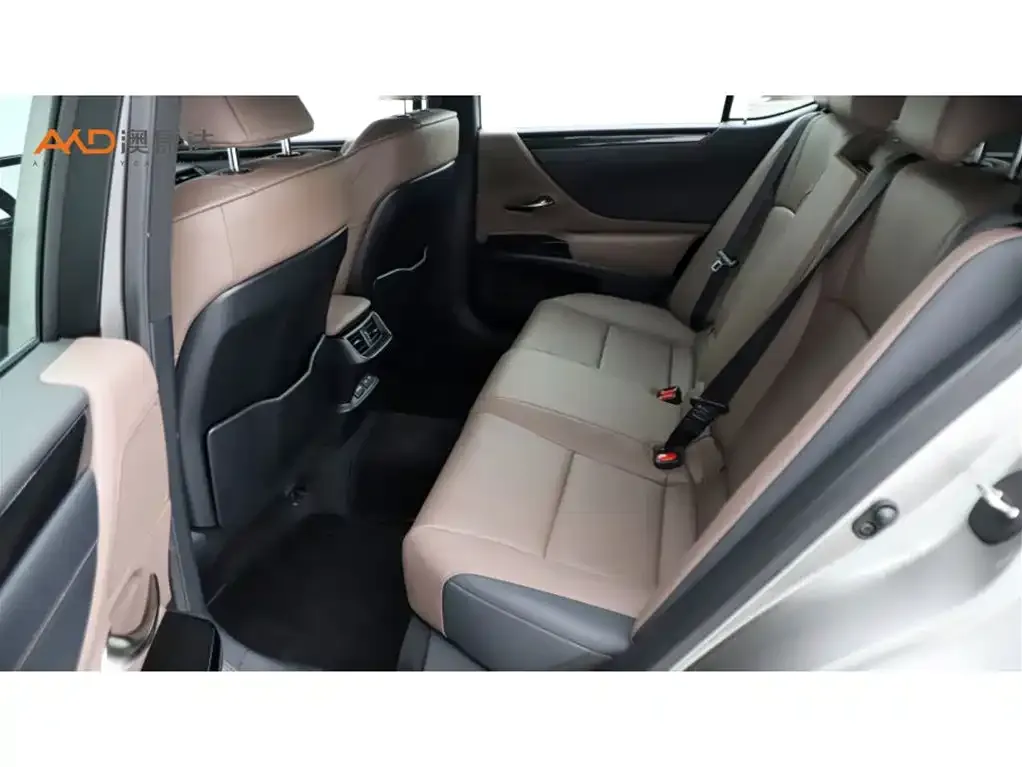 Lexus ES 2024 из CN, фото 10