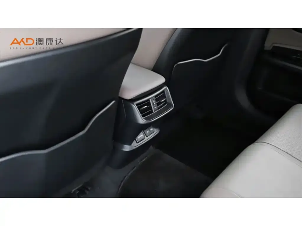Lexus ES 2024 из CN, фото 2