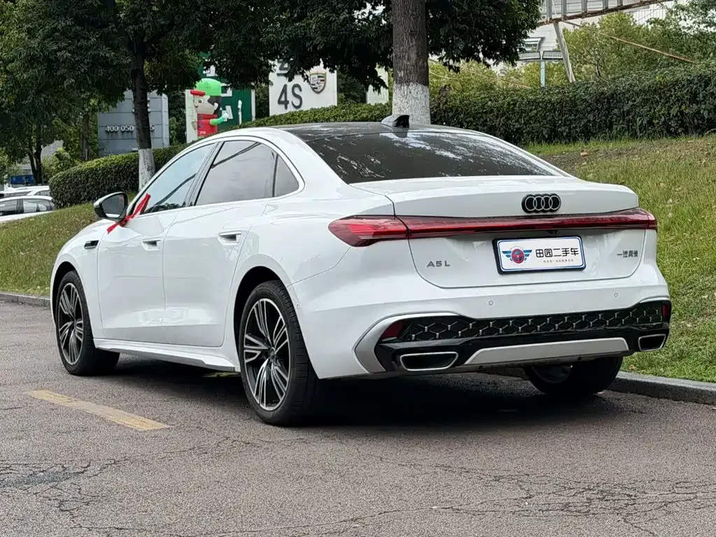 Audi A5L — фото 5