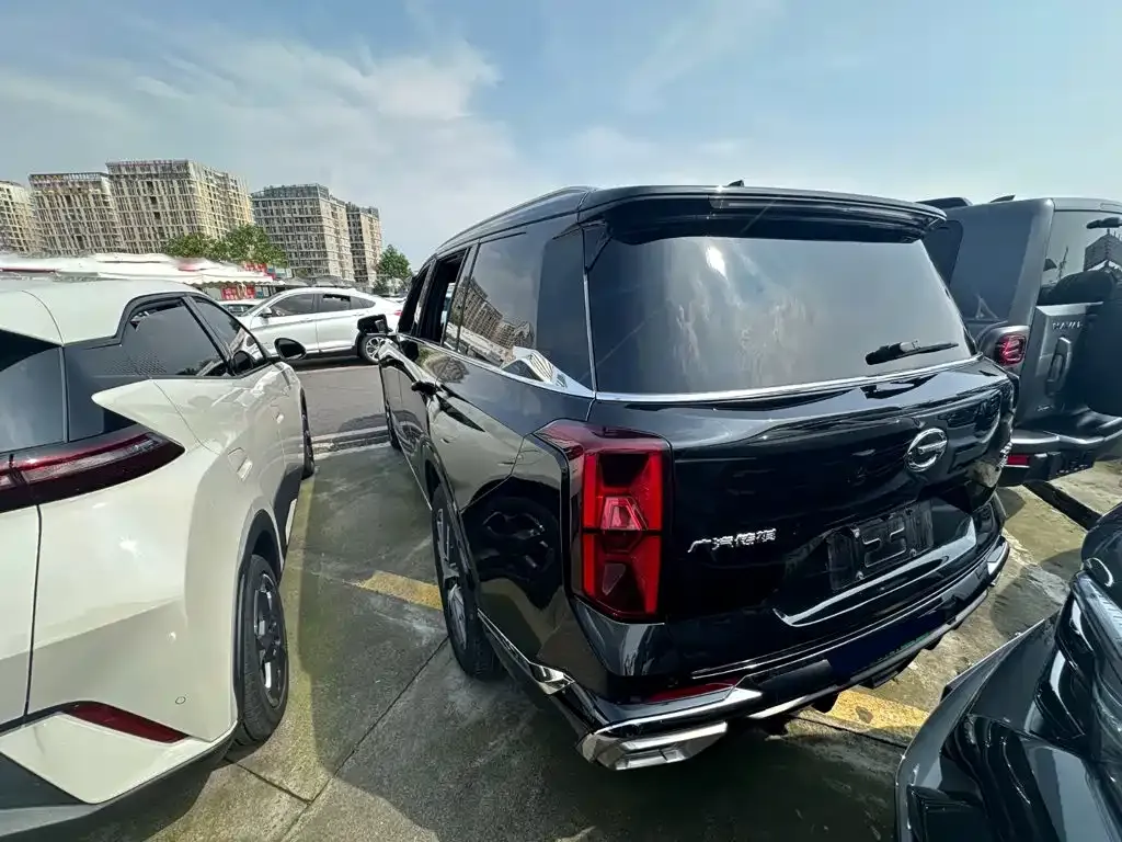 GAC Motor Trumpchi GS8 — фото 10