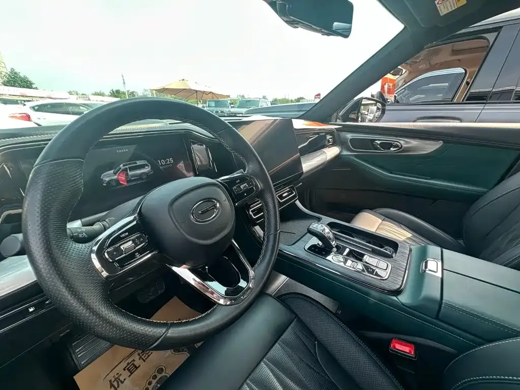 GAC Motor Trumpchi GS8 — фото 2