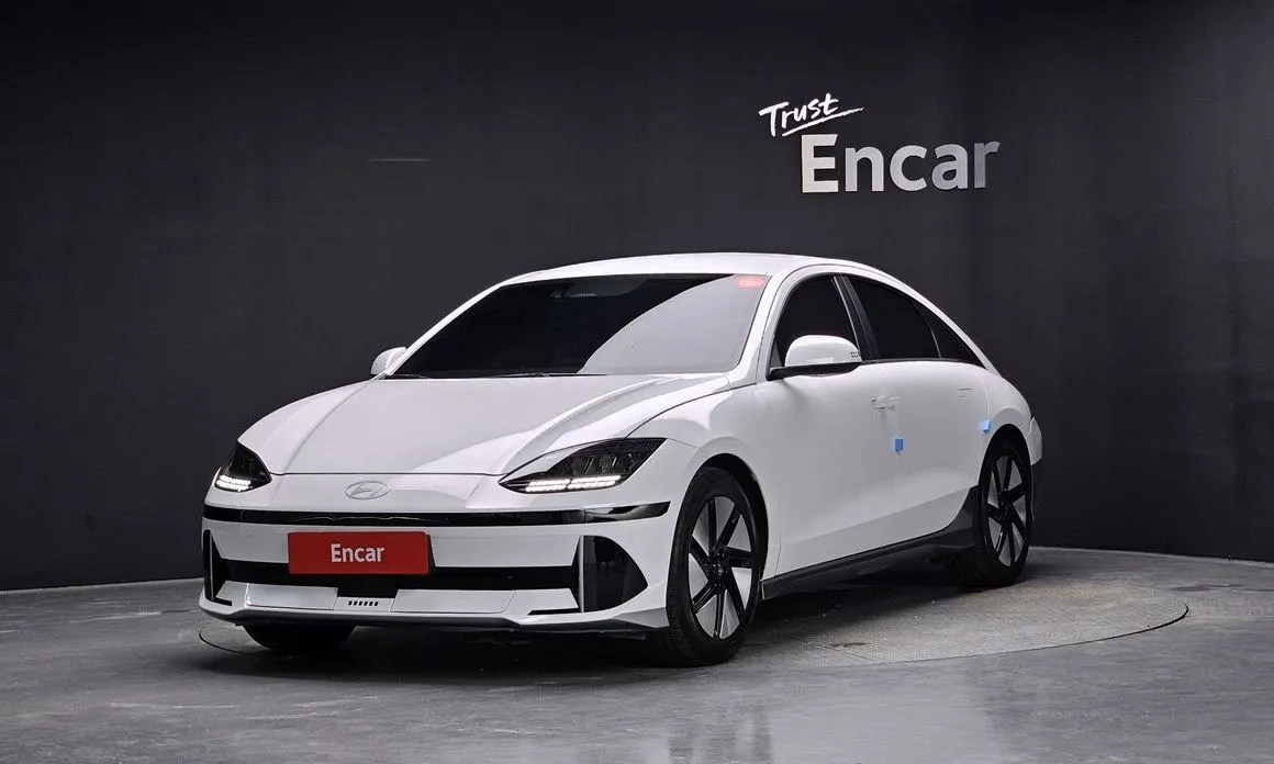 Hyundai Ioniq6 — фото 1