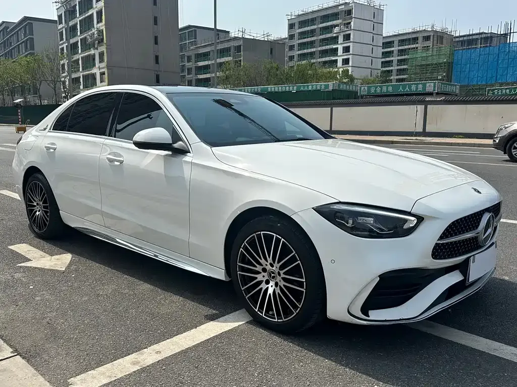 Mercedes-Benz C-Class — фото 10
