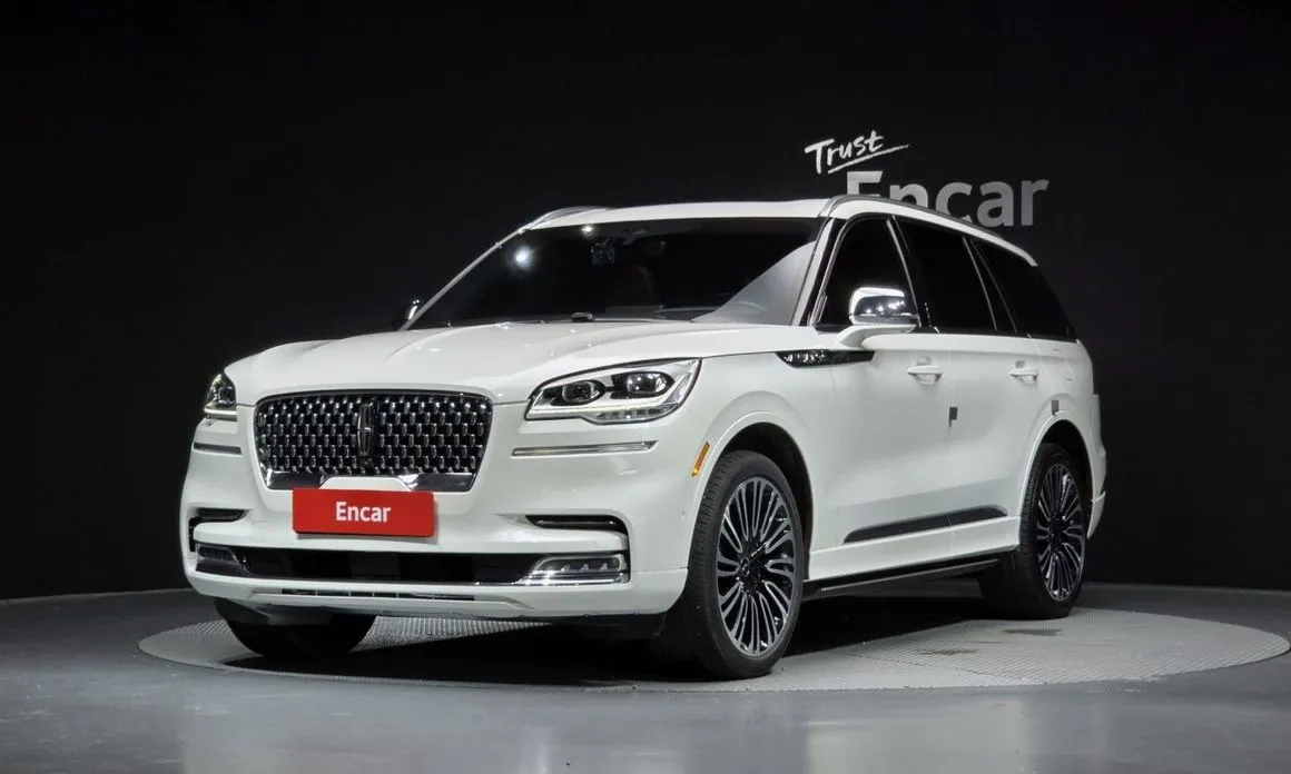 Lincoln Aviator — фото 1