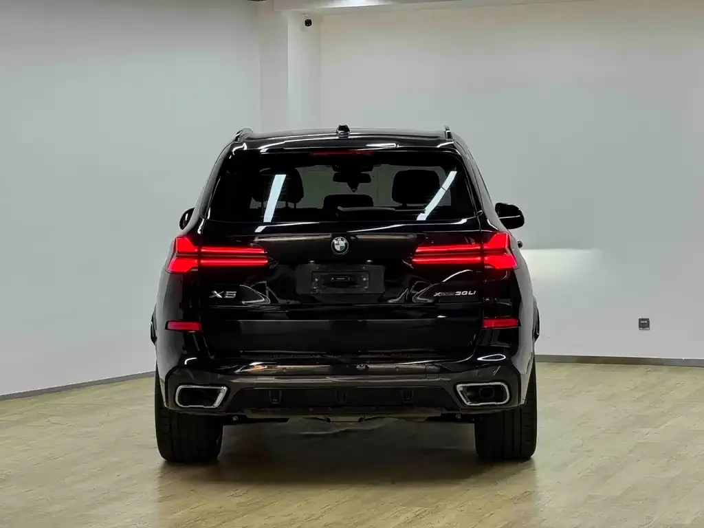 BMW X5 — фото 2