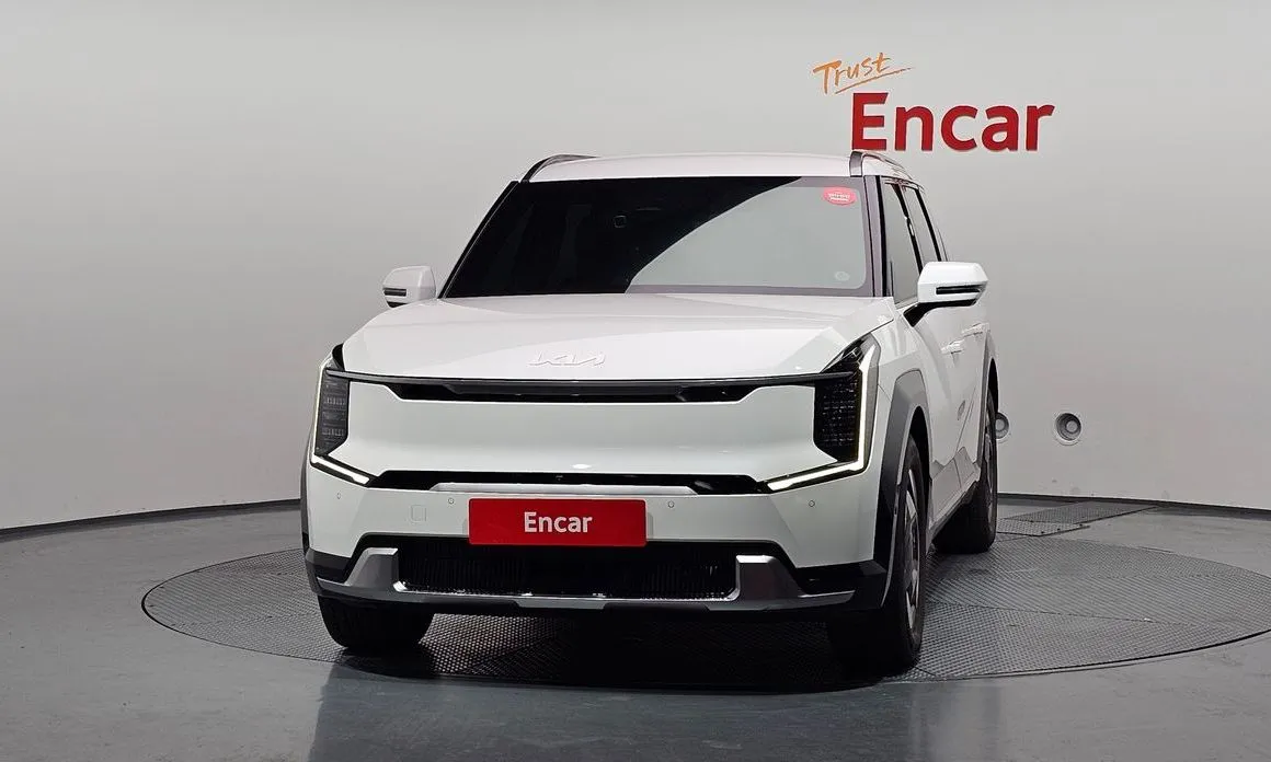 Kia EV9 2024 из KR, фото 2