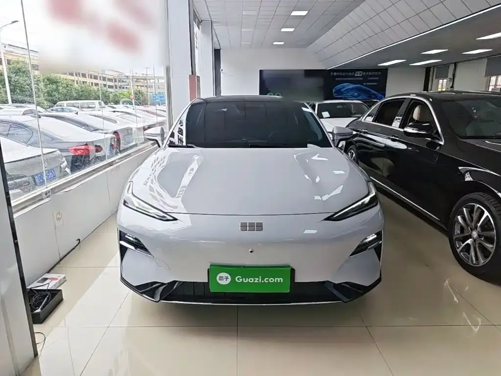 Geely Galaxy E8 2025 из CN, фото 9