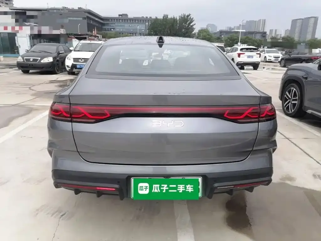 BYD Qin L — фото 8