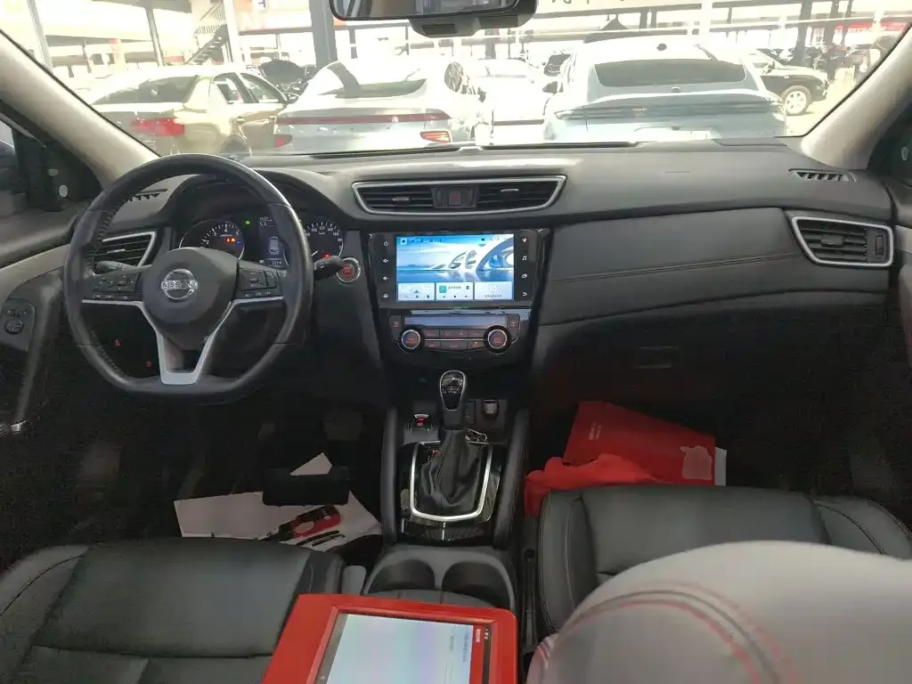 Nissan Qashqai — фото 2