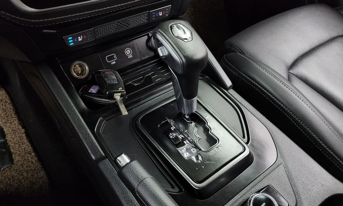 KG Mobility (Ssangyong) Rexton — фото 10