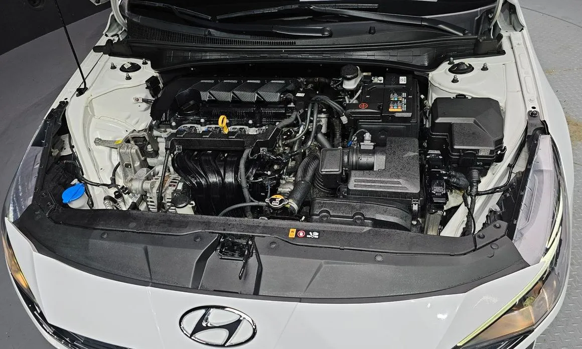 Hyundai AVANTE — фото 7