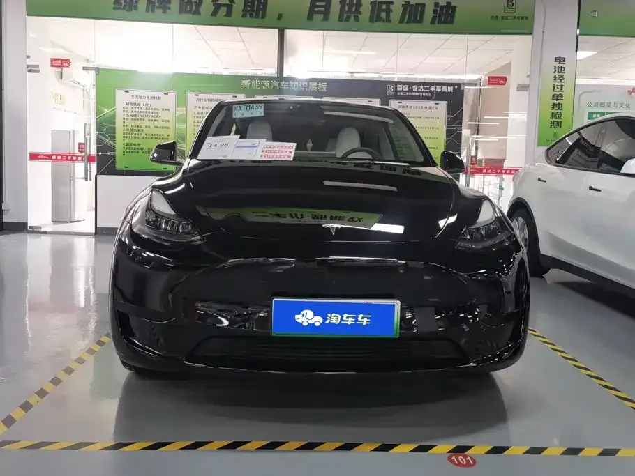 Tesla Model Y — фото 2