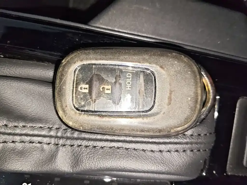 Honda Accord — фото 10