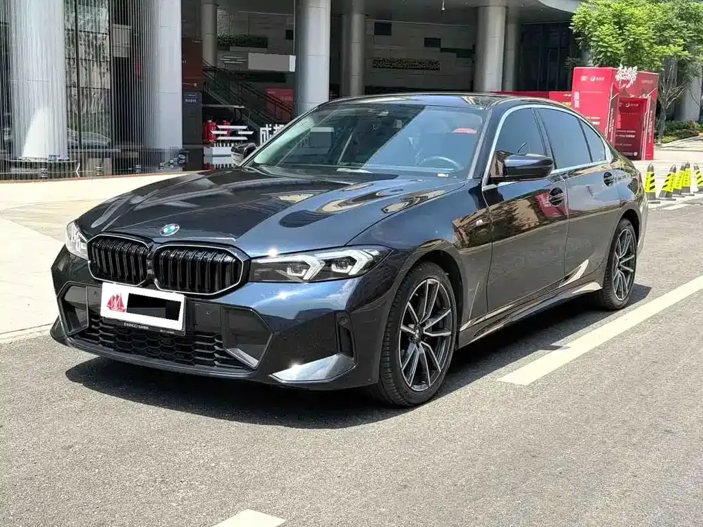 BMW 3 Series — фото 1