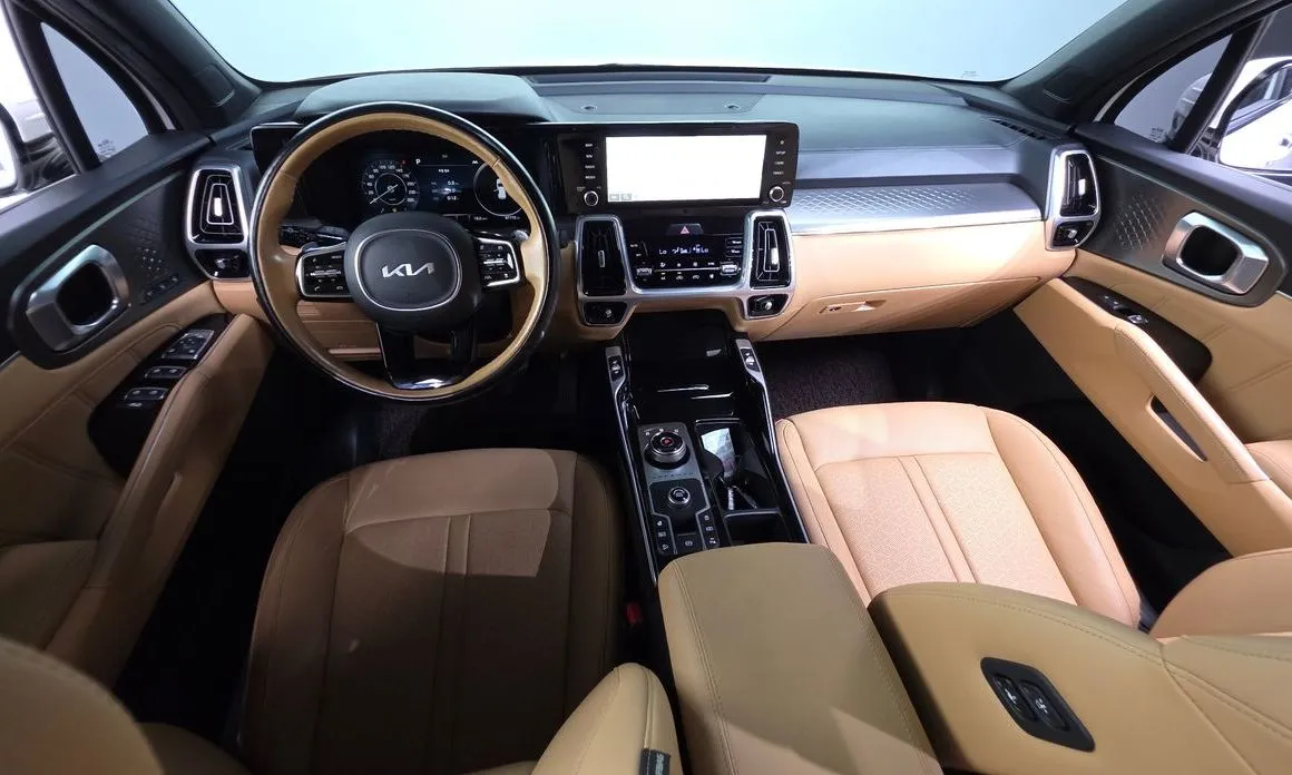 Kia Sorento — фото 8