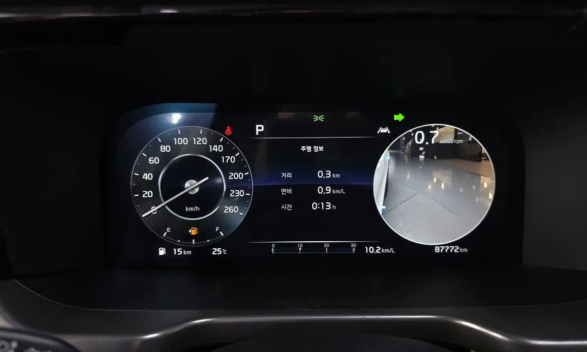 Kia Sorento — фото 9