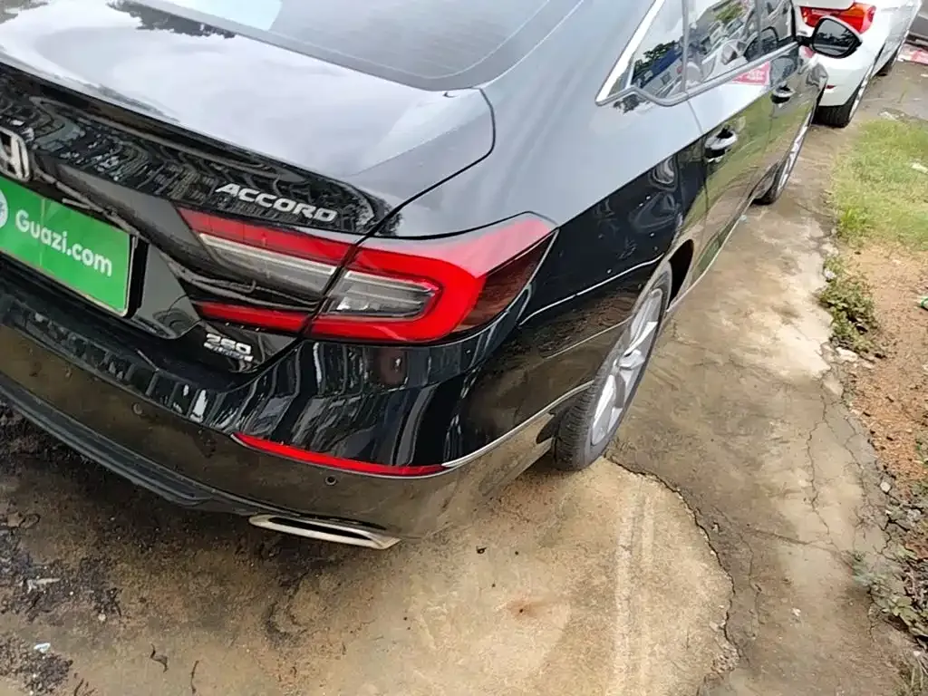 Honda Accord — фото 5