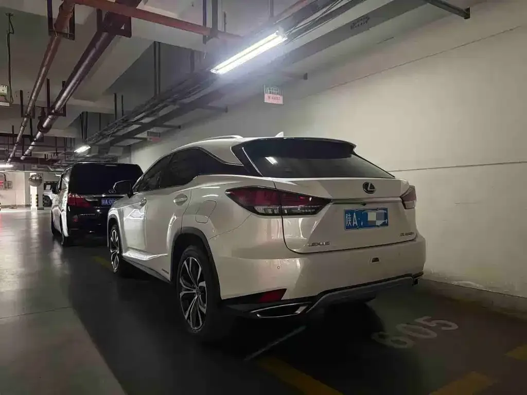 Lexus RX — фото 2