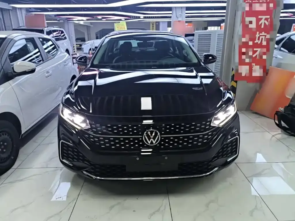 Volkswagen Passat — фото 2