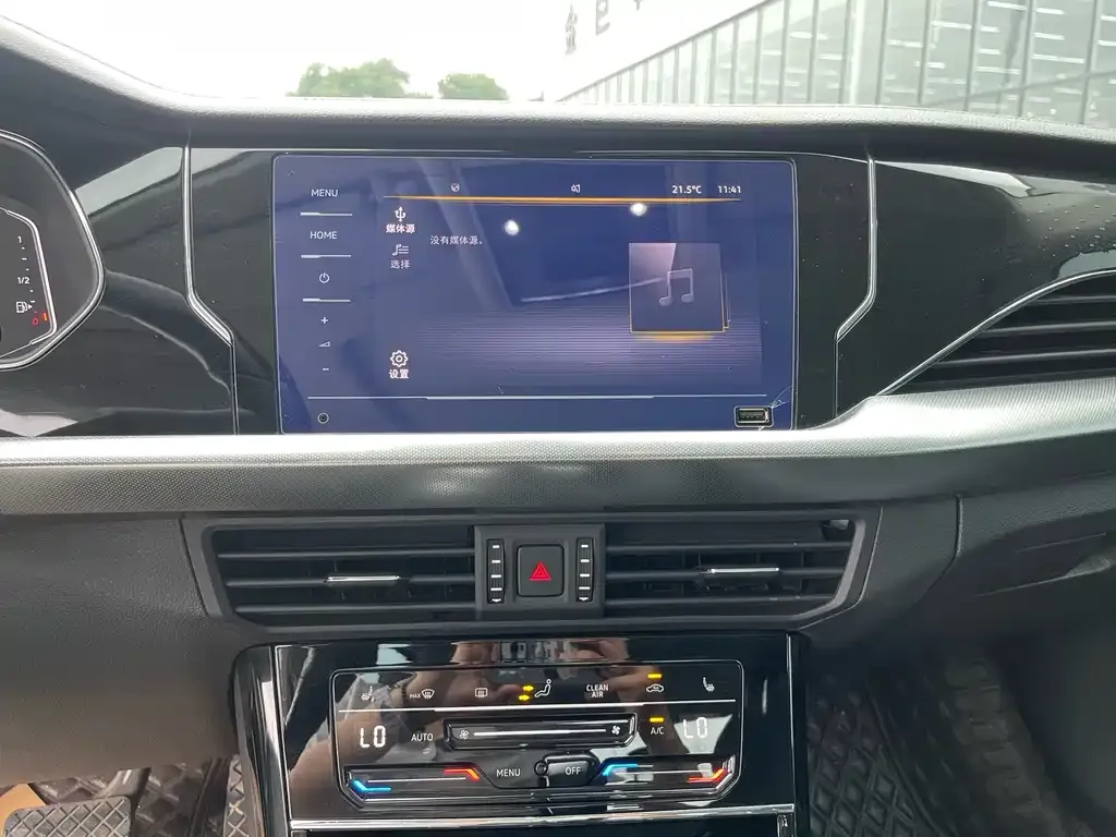 Volkswagen Passat — фото 6