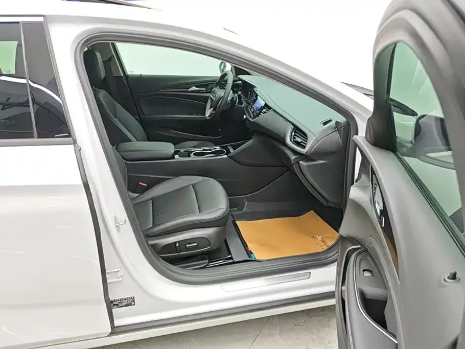 Buick Regal — фото 5