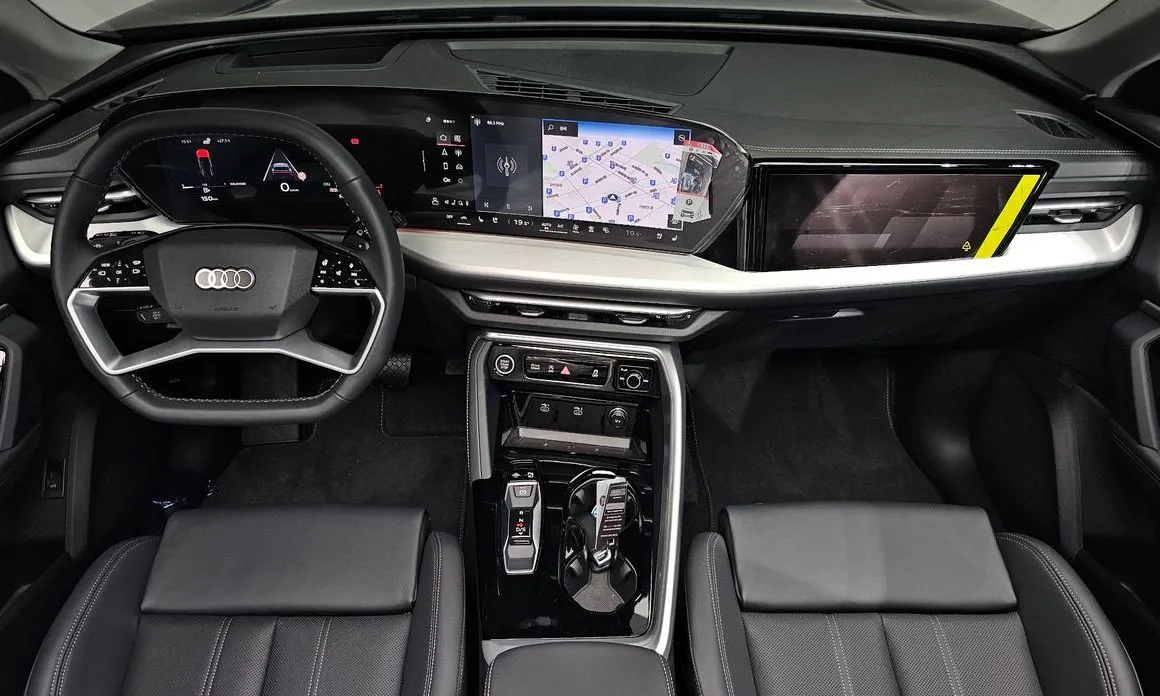 Audi Q5 2025 из KR, фото 9