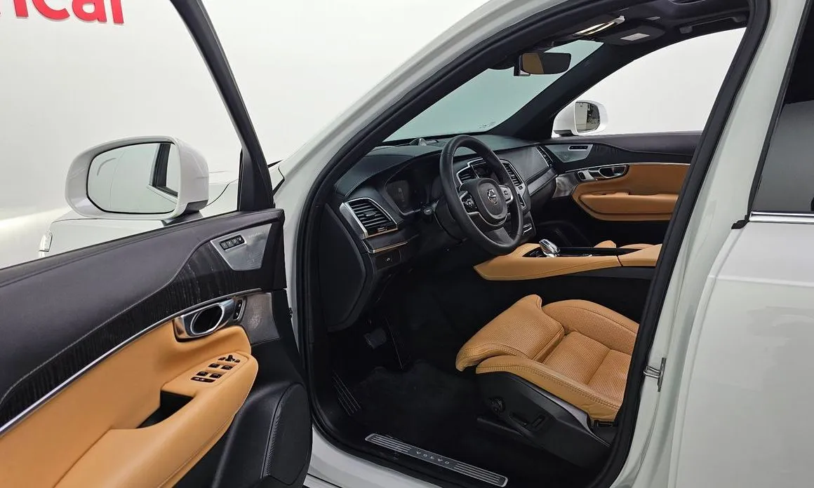 Volvo XC90 2024 из KR, фото 7