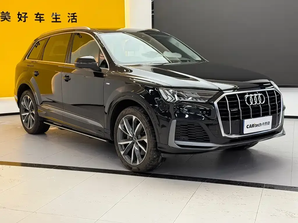 Audi Q7 — фото 3