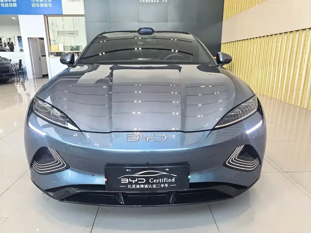 BYD Seal — фото 7