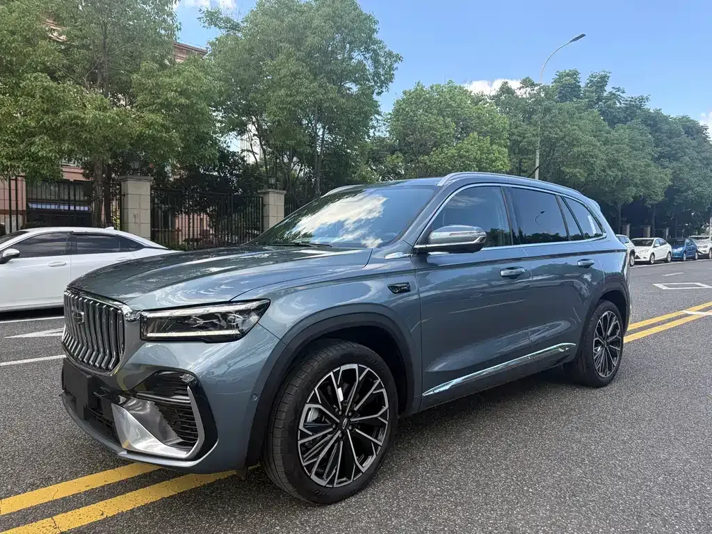 Geely Xingyue L — фото 1