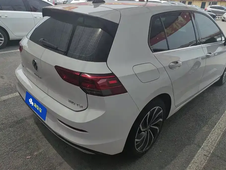 Volkswagen Golf 2022 из CN, фото 7