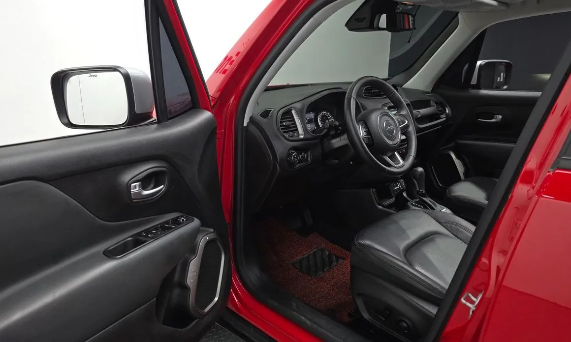 Jeep Renegade 2022 из KR, фото 9