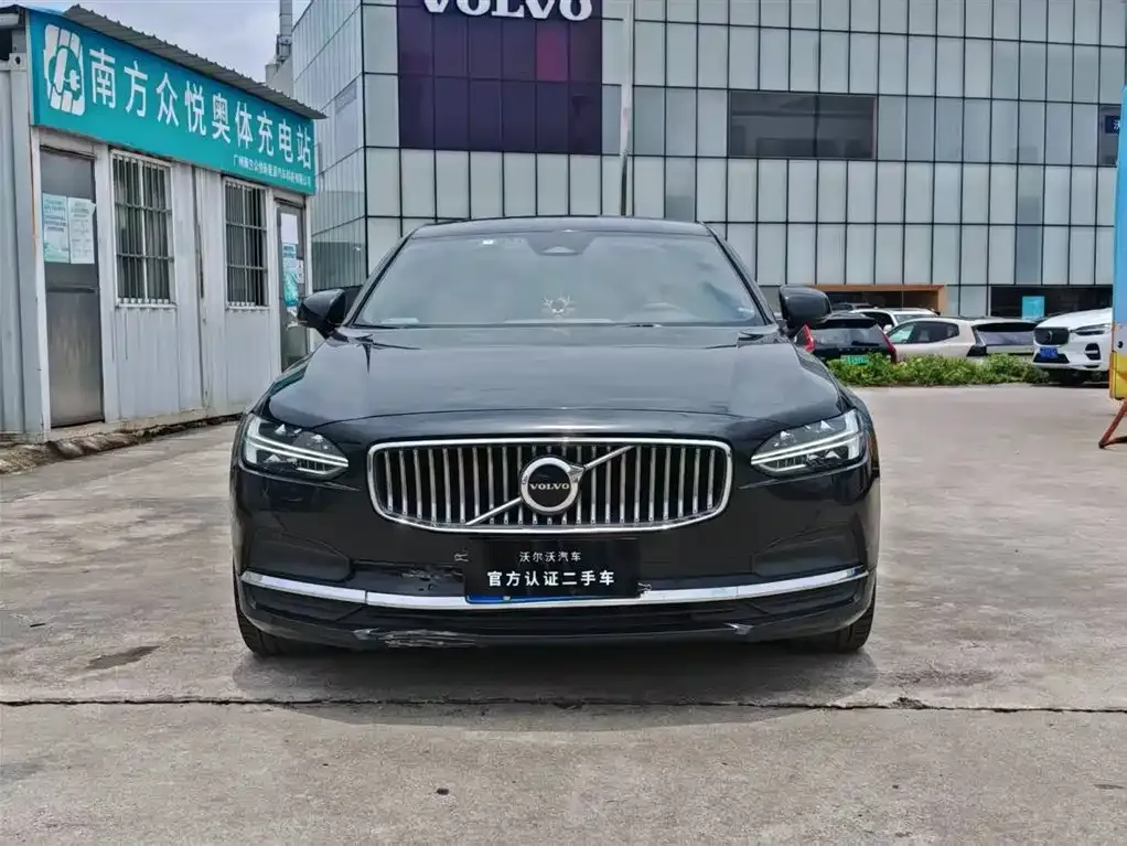 Volvo S90 — фото 9