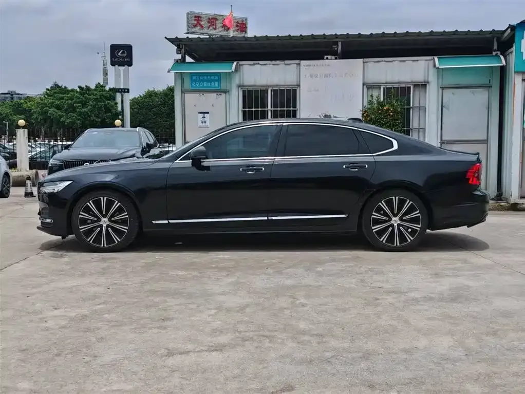 Volvo S90 — фото 4