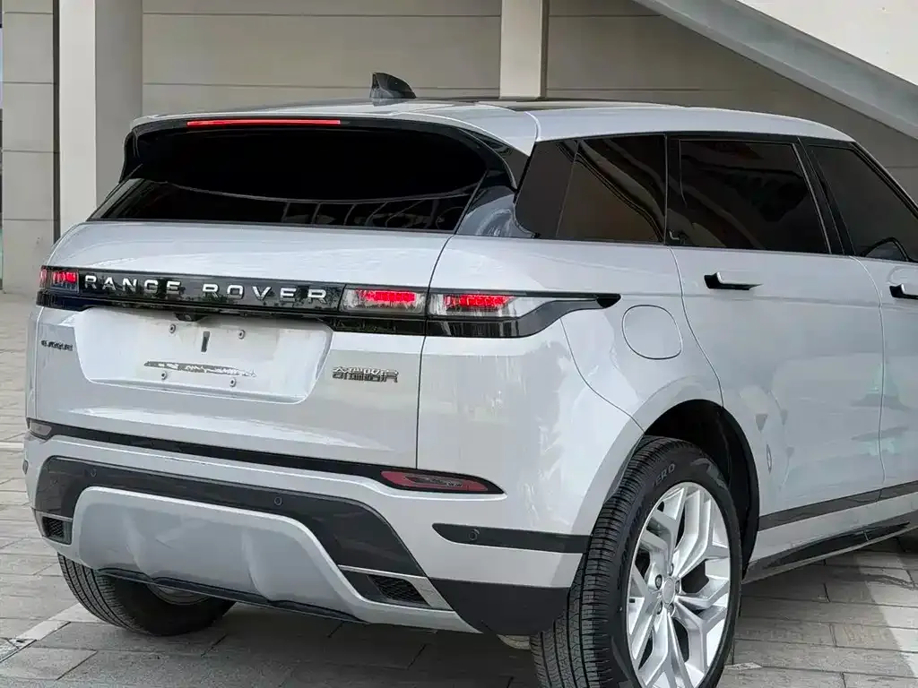 Land Rover Evoque — фото 4